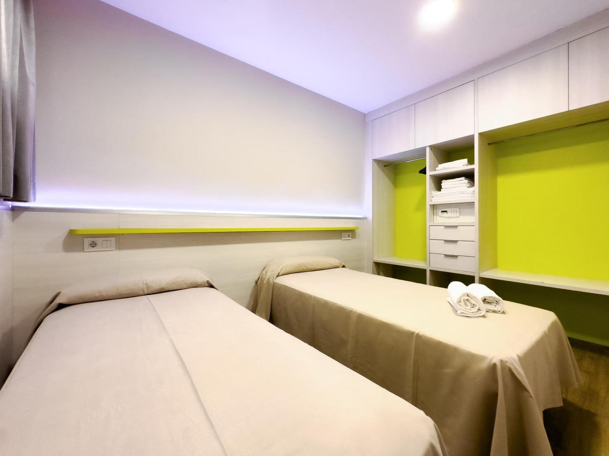 Rentalmar Zahara Family Suites サロウ エクステリア 写真